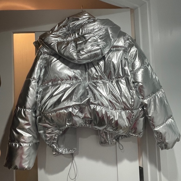 H&M Metallic Silver Puffer Jacket - Picture 2 of 3